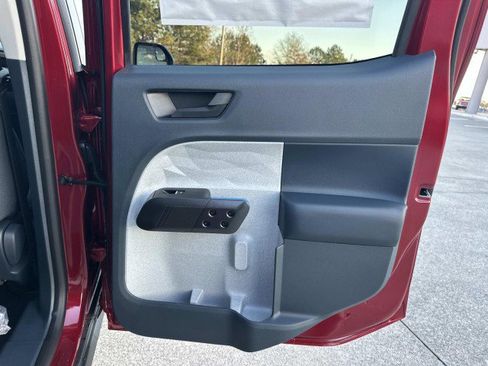 New 2025 Ford Maverick XLT w/ XLT Luxury Package image 16