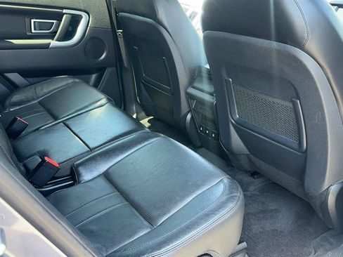 Used 2018 Land Rover Discovery Sport HSE AWD/4WD image 27