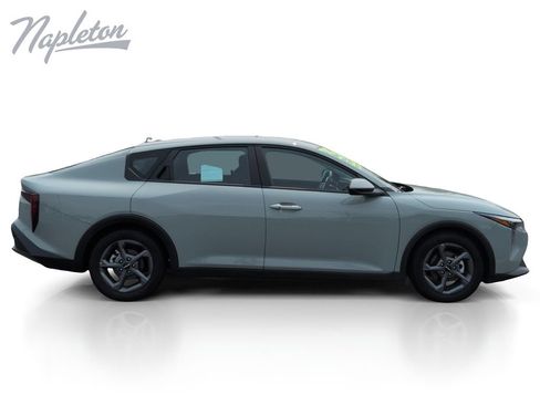 Used 2025 Kia K4 FWD image 7