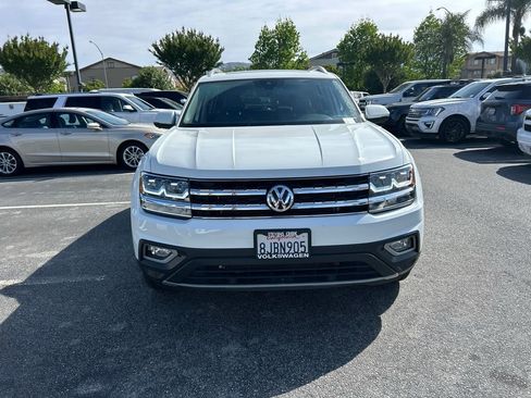 Used 2019 Volkswagen Atlas SEL Premium image 2
