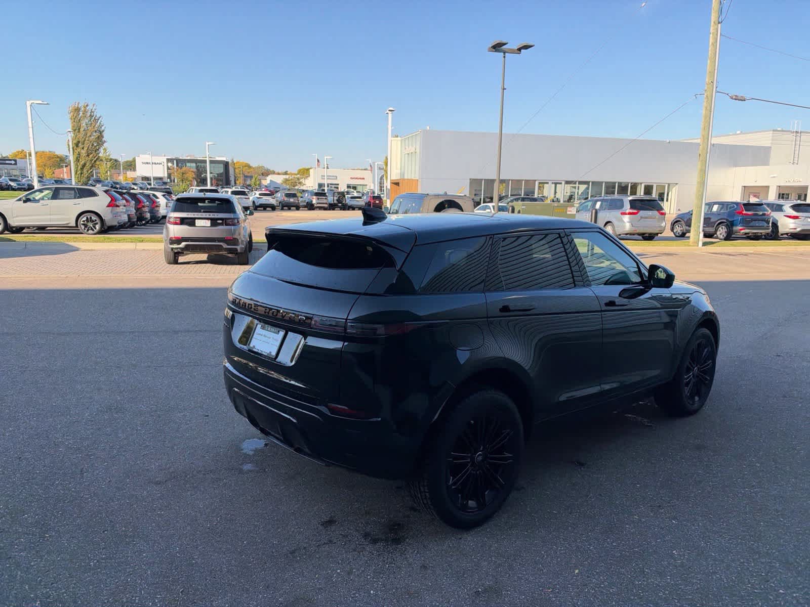 Used 2026 Land Rover Range Rover Evoque S AWD/4WD image 5