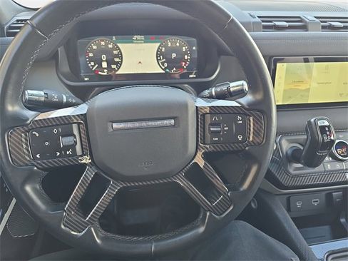 Certified 2021 Land Rover Defender 110 X-Dynamic SE image 18