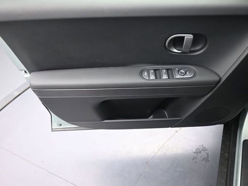 New 2026 Hyundai Ioniq 5 SEL AWD/4WD image 10