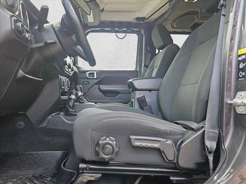 Used 2021 Jeep Wrangler Unlimited Sport AWD/4WD image 15