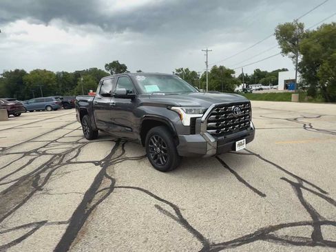 Used 2024 Toyota Tundra Platinum AWD/4WD image 2