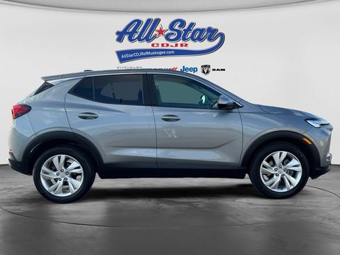 Used 2024 Buick Encore GX Preferred FWD image 27