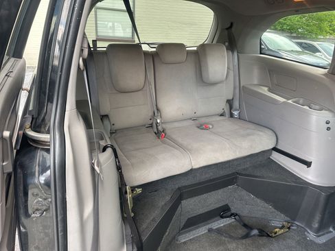 Used 2011 Honda Odyssey EX image 14