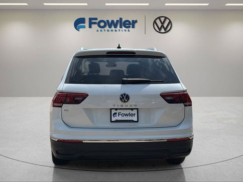 Used 2023 Volkswagen Tiguan SE FWD image 6