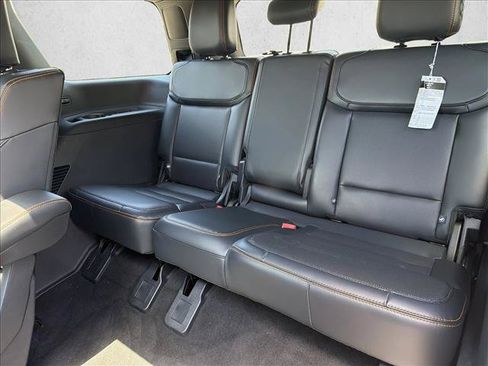 Used 2026 Ford Expedition Tremor AWD/4WD image 22