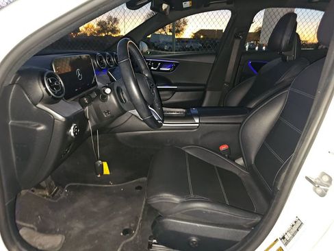 Used 2024 Mercedes-Benz C 300 Sedan image 4