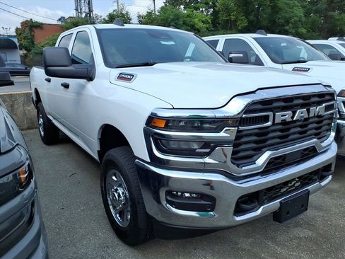 New 2026 RAM 2500 Tradesman w/ Chrome Appearance Group AWD/4WD image 2