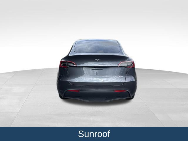 Used 2023 Tesla Model Y Long Range AWD/4WD image 7