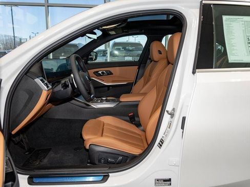 New 2026 BMW 330i xDrive 330i xDrive w/ Convenience Package image 18