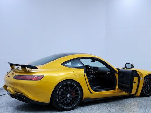 Used 2016 Mercedes-Benz AMG GT S w/ Exclusive Interior Package image 11