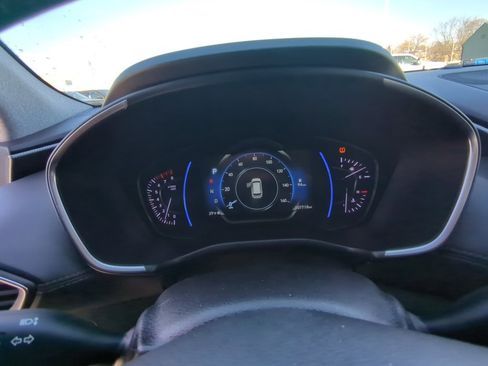 Used 2020 Hyundai Santa Fe Limited image 18
