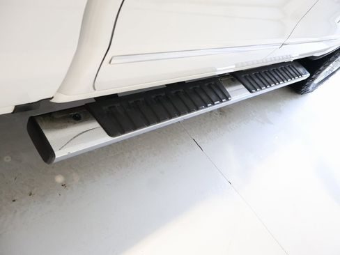 Used 2016 GMC Sierra 3500 Denali w/ Duramax Plus Package image 34