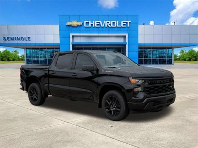 New 2026 Chevrolet Silverado 1500 Custom w/ LPO, Dark Essentials Package