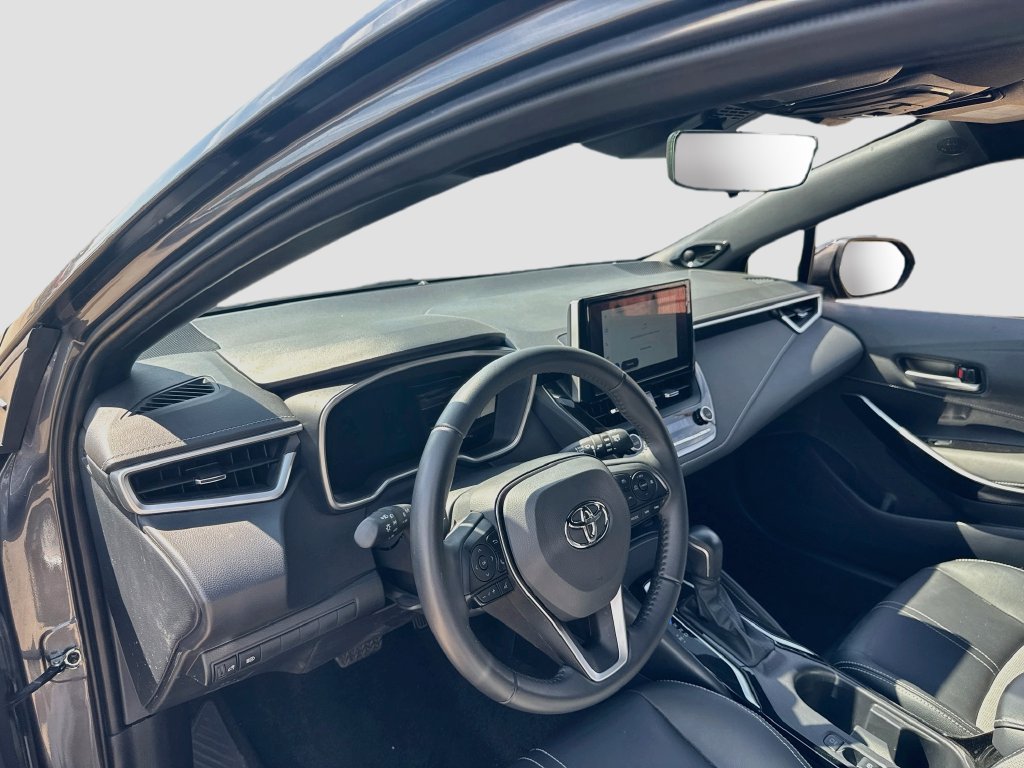 Used 2025 Toyota Corolla XSE FWD image 9