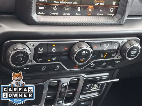 Used 2021 Jeep Gladiator Mojave AWD/4WD image 14