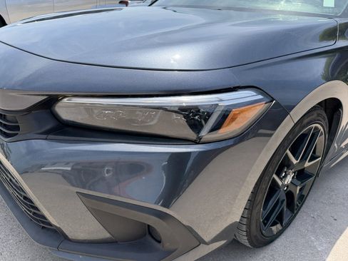 Used 2023 Honda Civic Sport image 28