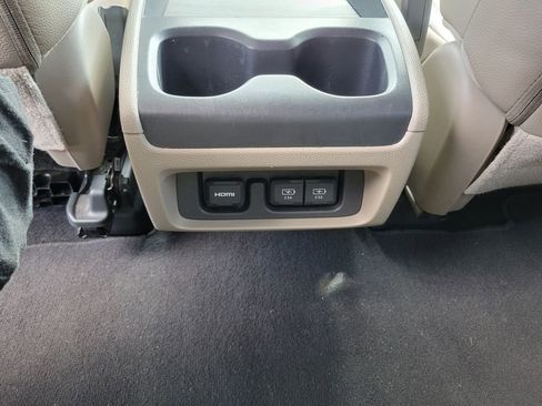 Used 2019 Honda Odyssey Elite image 40