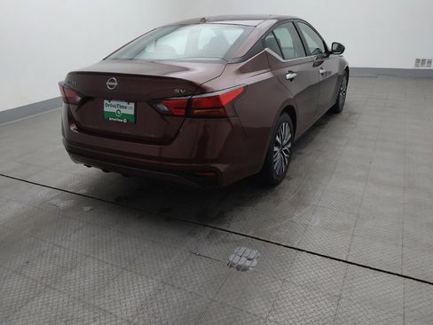 Used 2023 Nissan Altima 2.5 SV image 7