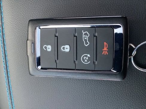 New 2024 Jeep Grand Cherokee Trailhawk w/ Advanced Protech Group II image 11