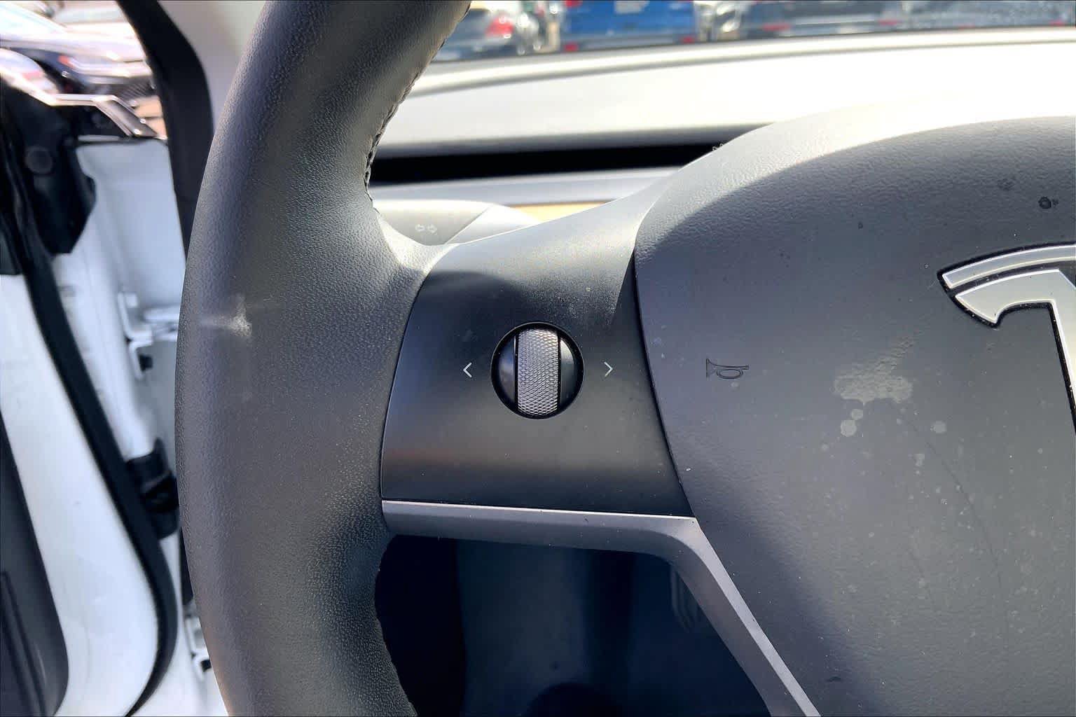 Used 2021 Tesla Model 3 Standard Range Plus RWD image 24