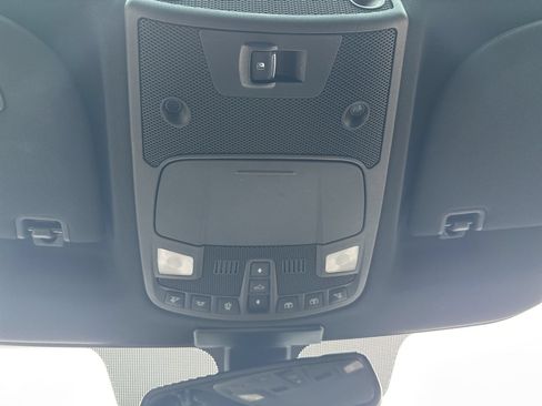 Used 2017 Ford F150 Lariat w/ Equipment Group 502A Luxury AWD/4WD image 22