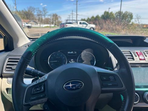 Used 2015 Subaru Crosstrek 2.0i Limited image 11