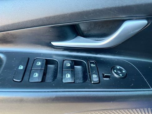 Certified 2022 Hyundai Elantra SEL w/ Convenience Package image 15