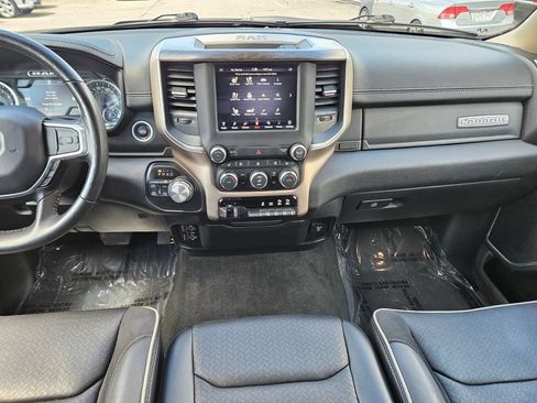 Used 2020 RAM 1500 Laramie AWD/4WD image 14