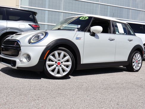 Used 2020 MINI Cooper S FWD image 1