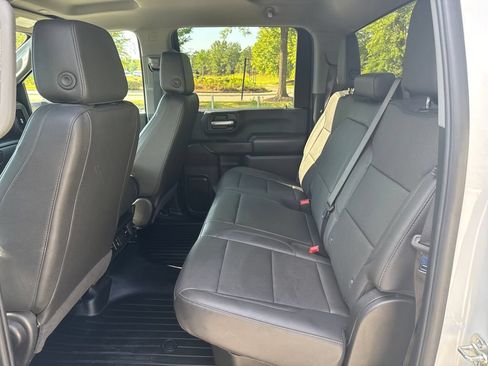 Used 2025 GMC Sierra 3500 Pro w/ Convenience Package AWD/4WD image 32