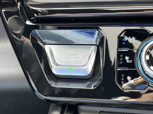 New 2026 GMC Sierra 1500 AT4 w/ AT4 Premium Package AWD/4WD image 32