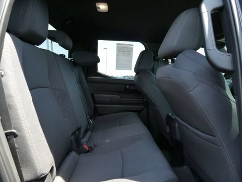 Used 2024 Toyota Tacoma SR AWD/4WD image 16