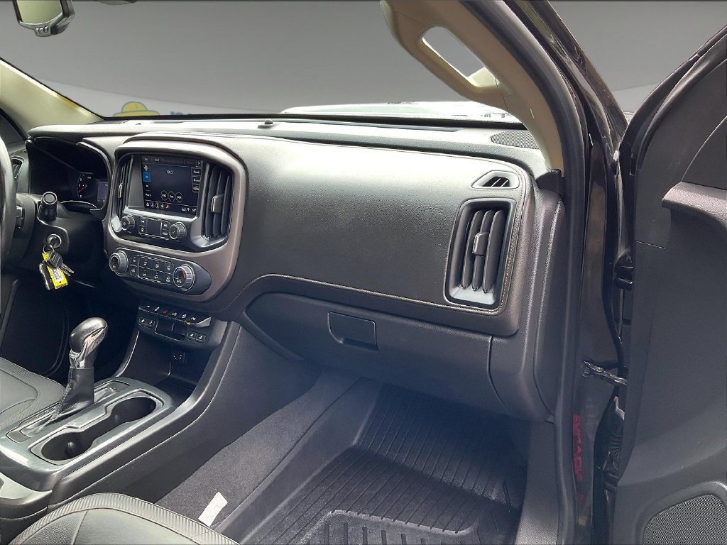 Used 2022 GMC Canyon AT4 w/ Trailering Package AWD/4WD image 13