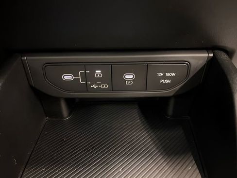 Used 2025 Kia K4 LXS image 24