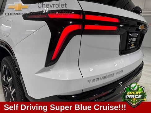 New 2026 Chevrolet Traverse High Country w/ LPO, Floor Liner Package AWD/4WD image 58