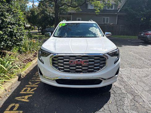 Used 2020 GMC Terrain Denali w/ Denali Premium Package AWD/4WD image 8