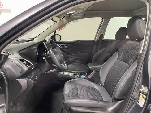 Used 2020 Subaru Forester Premium AWD/4WD image 14