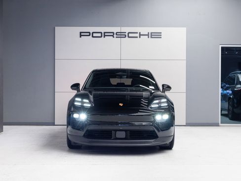 Used 2026 Porsche Macan 4 Electric AWD/4WD image 10