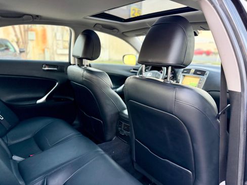 Used 2007 Lexus IS 250 AWD image 17