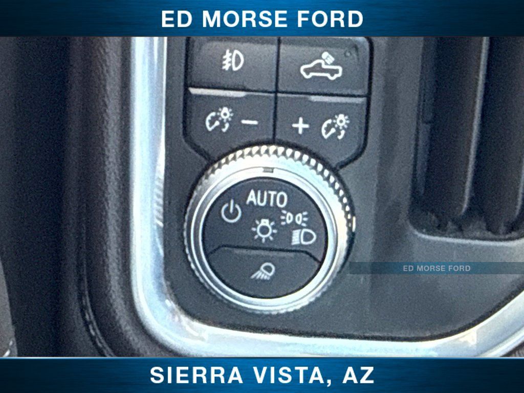 Used 2019 GMC Sierra 1500 SLT w/ SLT Premium Plus Package RWD image 23