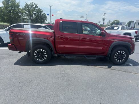 Used 2023 Nissan Frontier PRO-4X w/ Technology Package AWD/4WD image 4