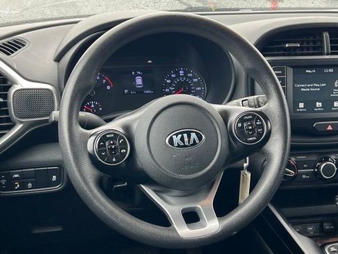 Certified 2021 Kia Soul S FWD image 13