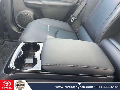 Used 2017 Toyota Prius Prime Premium FWD image 11