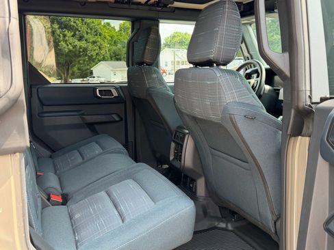 Used 2026 Ford Bronco Heritage Edition AWD/4WD image 31
