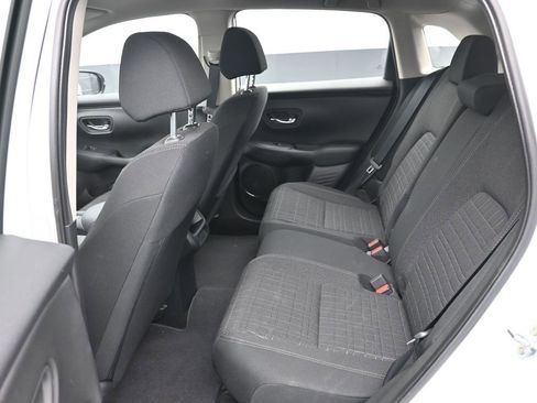 Used 2023 Honda HR-V LX image 19