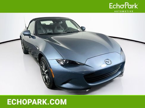 Used 2017 MAZDA MX-5 Miata Grand Touring RWD image 1